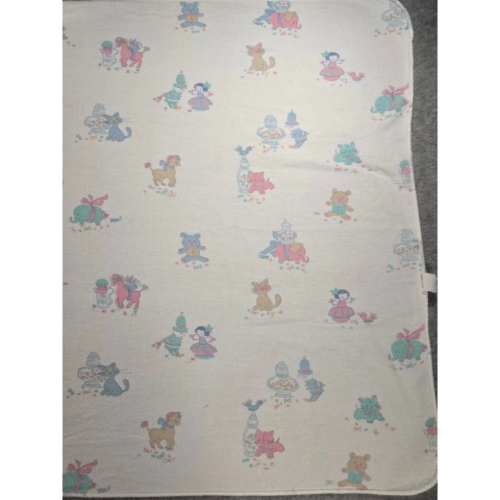 Vintage 90s‎ Baby Receiving Blanket Swaddle Animals Dolls Pastel Print 41x26